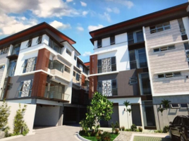 4 Bedroom Villa for sale in Gilmore LRT-2, Quezon City, Quezon City