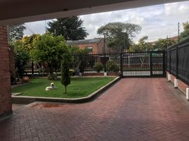 5 Bedroom Villa for sale in Templo Bogotá Colombia, Bogota, Bogota