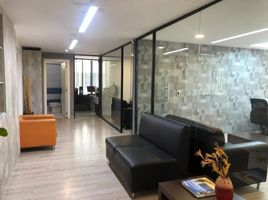 146 m² Office for sale in Basilica of the National Vow, Quito, Quito, Quito