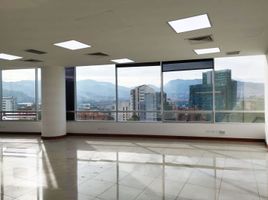 99 SqM Office for rent in Medellin, Antioquia, Medellin