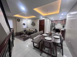 4 Bedroom House for sale in Holy Family School of Quezon City, Quezon City, Quezon City