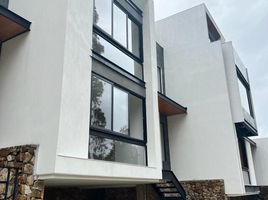3 Schlafzimmer Villa zu verkaufen in Cuenca, Azuay, Cuenca, Cuenca