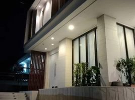 28 Kamar Rumah for sale in Wonocolo, Surabaya, Wonocolo