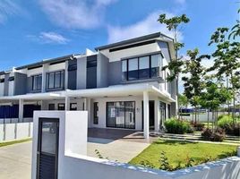 4 Bedroom House for sale in Rawang, Gombak, Rawang
