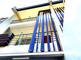 4 Bedroom House for sale in Holy Family School of Quezon City, Quezon City, Quezon City