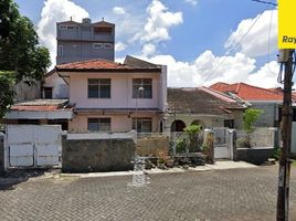 13 Habitación Villa en venta en Gubeng, East Jawa, Gubeng