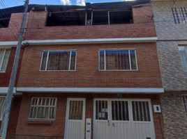 8 chambre Maison for sale in Bogota, Cundinamarca, Bogota