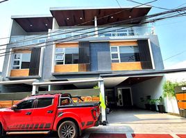 6 침실 주택을(를) 동부 지역, 메트로 마닐라에서 판매합니다., Quezon City, 동부 지역