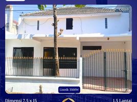 4 Habitación Casa en venta en Wiyung, East Jawa, Wiyung