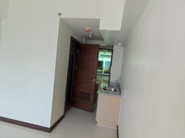  Apartment for sale in Edsa LRT-1, Pasay City, Pasay City