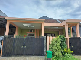 4 Kamar Rumah for sale in Taman, Sidoarjo, Taman