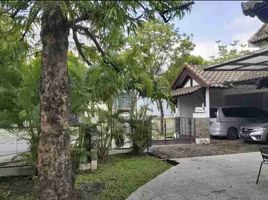 5 Bedroom House for sale in Wonocolo, Surabaya, Wonocolo