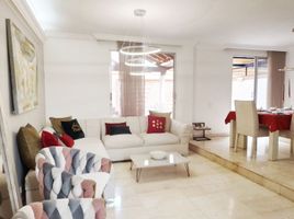 4 Schlafzimmer Villa zu verkaufen in Medellin, Antioquia, Medellin