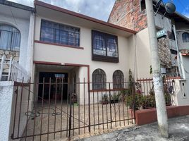 4 Habitación Villa en venta en Casa del Sombrero Alberto Pulla Crafts Market, Cuenca, Cuenca, Cuenca