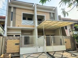 4 Bedroom House for sale in East Jawa, Rungkut, Surabaya, East Jawa