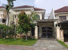 4 Bedroom House for sale in Dukuhpakis, Surabaya, Dukuhpakis