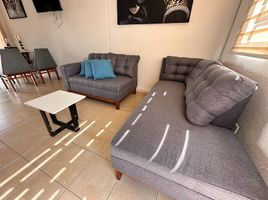 구아나후토PropertyTypeNameBedroom, 레온, 구아나후토