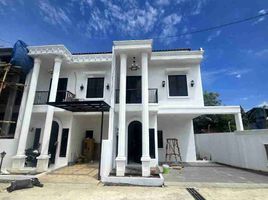 3 Bedroom House for sale in Duren Sawit, Jakarta Timur, Duren Sawit