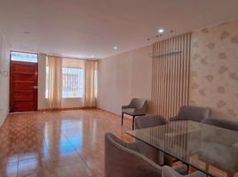 5 chambre Villa for rent in Lima, San Miguel, Lima, Lima