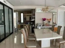 6 Bedroom House for rent in Surabaya, East Jawa, Lakarsantri, Surabaya