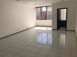 40 m² Office for sale in Azuay, Cuenca, Cuenca, Azuay