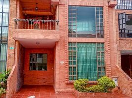 5 Bedroom House for sale in Fusagasuga, Cundinamarca, Fusagasuga