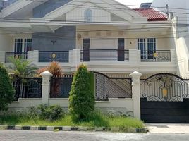 5 Bedroom Villa for sale in Mulyorejo, Surabaya, Mulyorejo