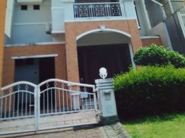 4 Bedroom House for sale in East Jawa, Dukuhpakis, Surabaya, East Jawa