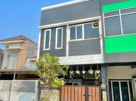 4 Bedroom House for sale in East Jawa, Rungkut, Surabaya, East Jawa