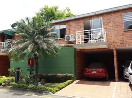 3 Bedroom Villa for sale in Cali, Valle Del Cauca, Cali