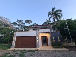 3 Habitación Casa en venta en Perú, Tarapoto, San Martín, San Martín, Perú