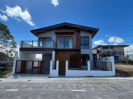 4 Bedroom House for sale in Santa Rosa City, Laguna, Santa Rosa City