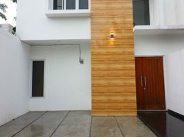 4 Kamar Rumah for sale in Jatiasih, Bekasi, Jatiasih