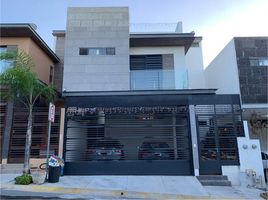 Villa 3 chambre à vendre à Monterrey, Nuevo Leon, Monterrey