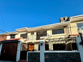 4 Bedroom Villa for sale in Cathedral of the Immaculate Conception, Cuenca, Cuenca, Cuenca