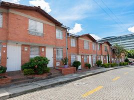 5 Bedroom House for sale in Bare Foot Park (Parque de los Pies Descalzos), Medellin, Medellin