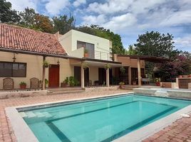  Villa for sale in Giron, Azuay, Asuncion, Giron