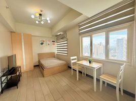 Studio Condo for rent at San Antonio Residence Makati, Makati City