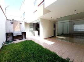 4 Habitación Casa en venta en Lima, Lima, Santiago de Surco, Lima