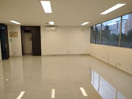 69 SqM Office for rent in Centro Comercial Unicentro Medellin, Medellin, Medellin