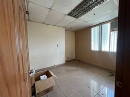 969 Sqft Office for sale in Santolan–Annapolis MRT-3, Quezon City, San Juan City