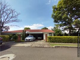 5 Schlafzimmer Haus zu verkaufen in Cali, Valle Del Cauca, Cali