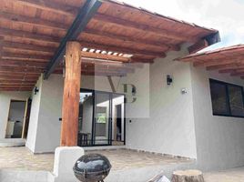 2 Schlafzimmer Villa zu vermieten in Valle De Bravo, Mexico, Valle De Bravo, Mexico
