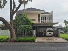 5 Bedroom Villa for sale in Lakarsantri, East Jawa, Lakarsantri, Surabaya, East Jawa, Indonesia