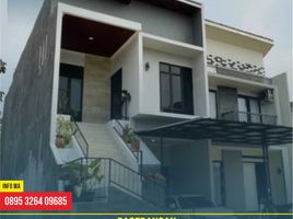 3 침실 주택을(를) Serpong, 귤에서 판매합니다., Serpong