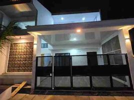  House for rent in Bekasi Barat, Bekasi, Bekasi Barat