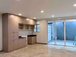 4 Bedroom Villa for rent in Manila International Airport LRT-1, Pasay City, Mandaluyong City