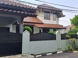 4 Bedroom House for sale in Medistra Hospital, Mampang Prapatan, Pasar Minggu