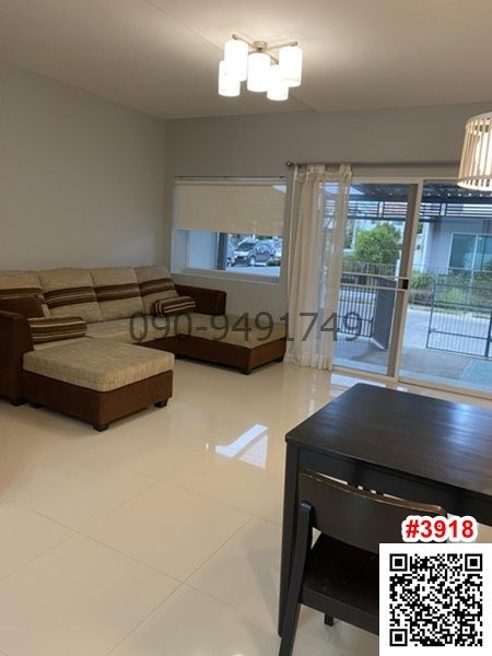 2 Bedroom Townhouse For Rent In Ban Khlong Suan, Samut Prakan