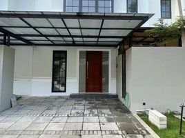 3 Bedroom House for sale in Wiyung, Surabaya, Wiyung